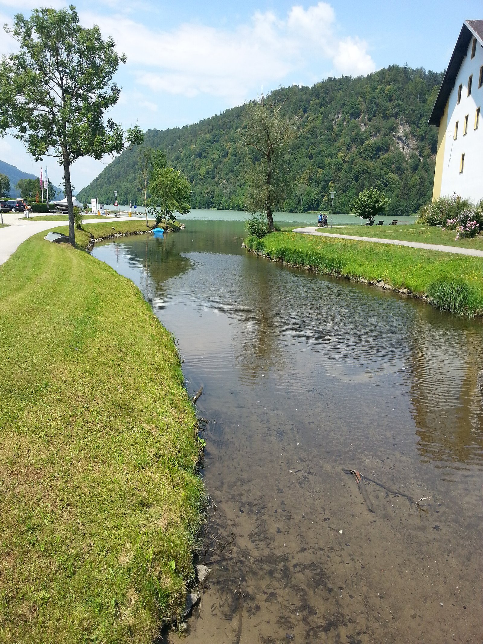 El entorno fluvial de Schlögen, junto a la desembocadura del Andlersbach.