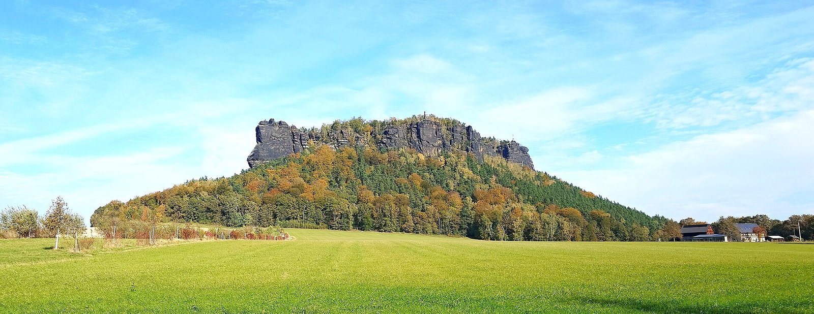 Lilienstein, una de las formaciones de roca del paisaje de la Suiza Sajona.